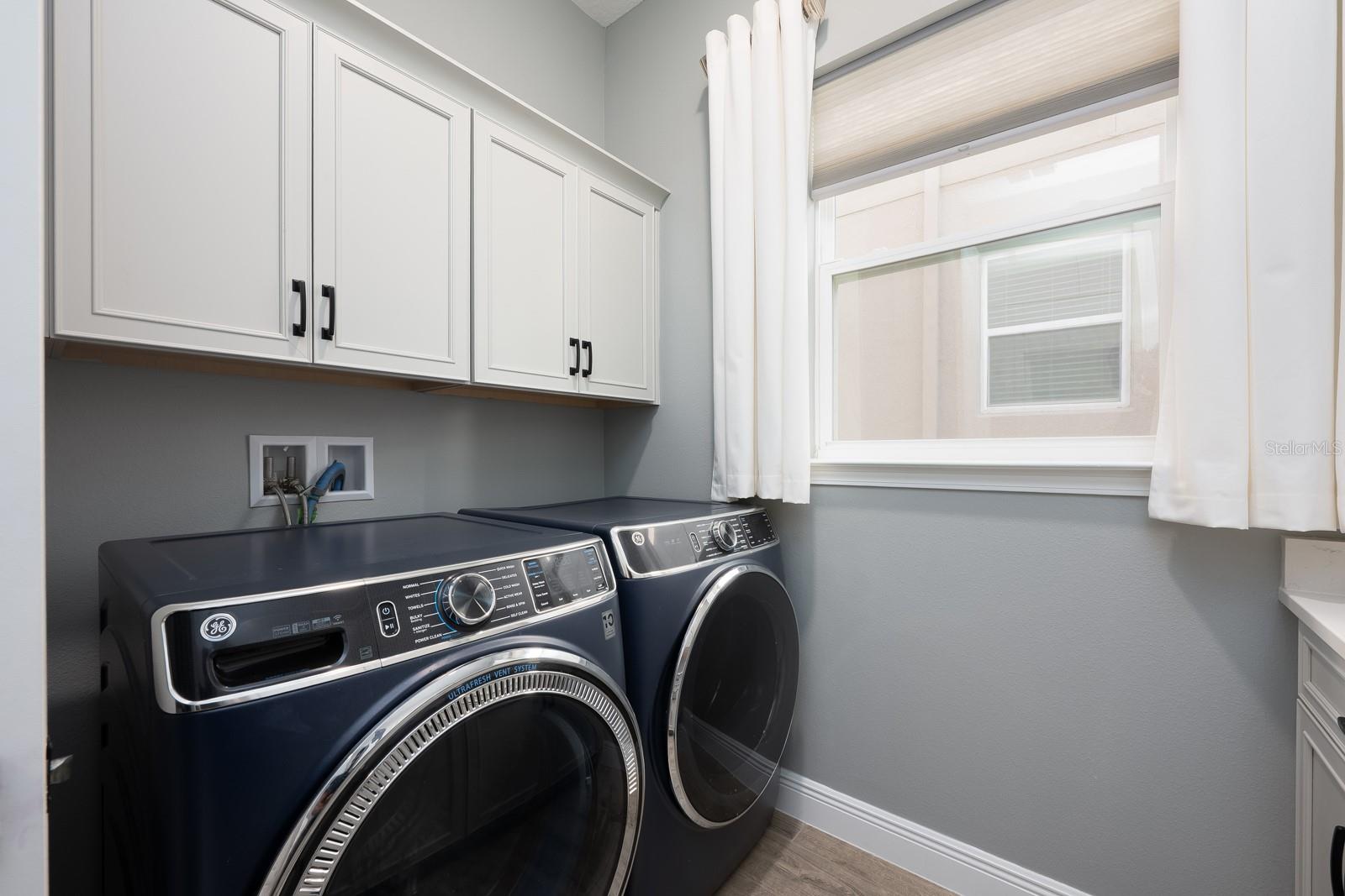 Image 27 of 45 For 15714 Vetta Drive