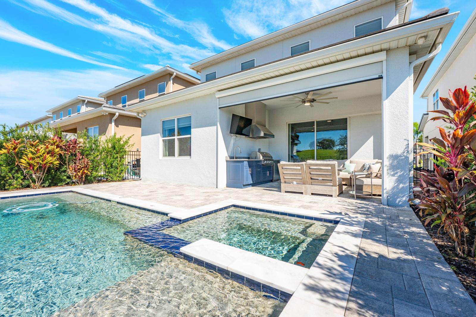 Image 29 of 45 For 15714 Vetta Drive