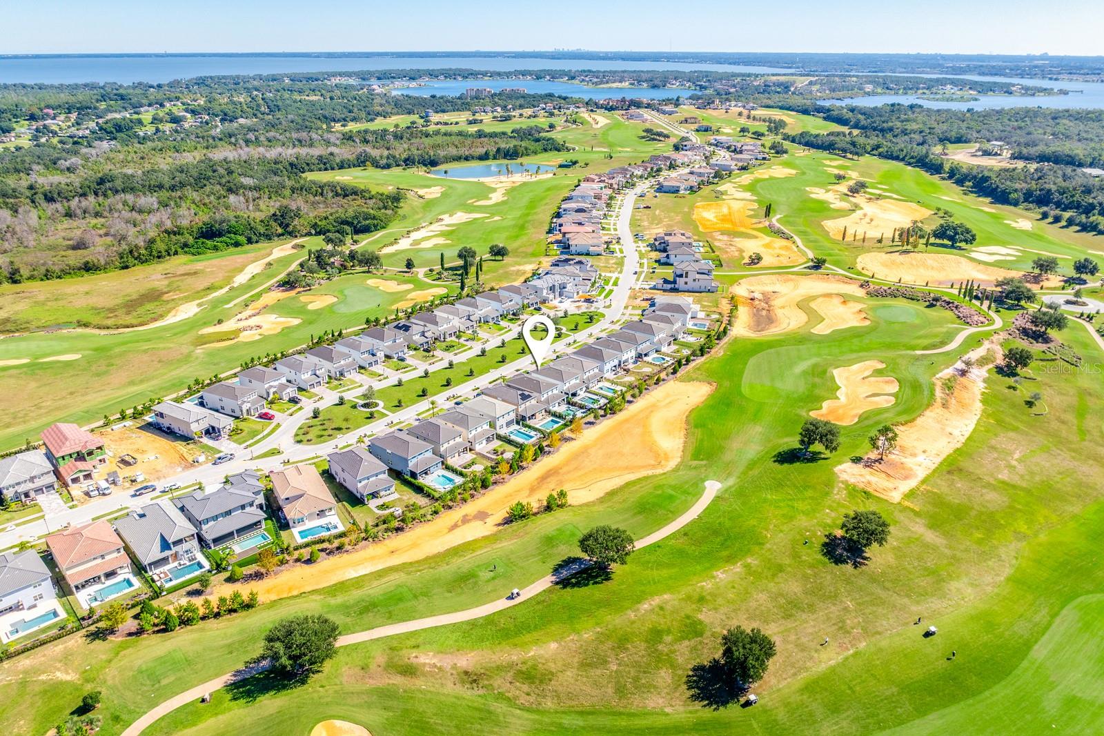 Image 33 of 45 For 15714 Vetta Drive