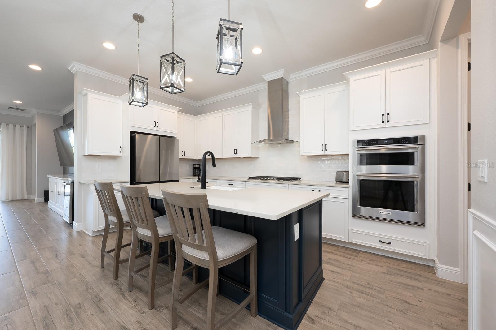 Image 9 of 45 For 15714 Vetta Drive