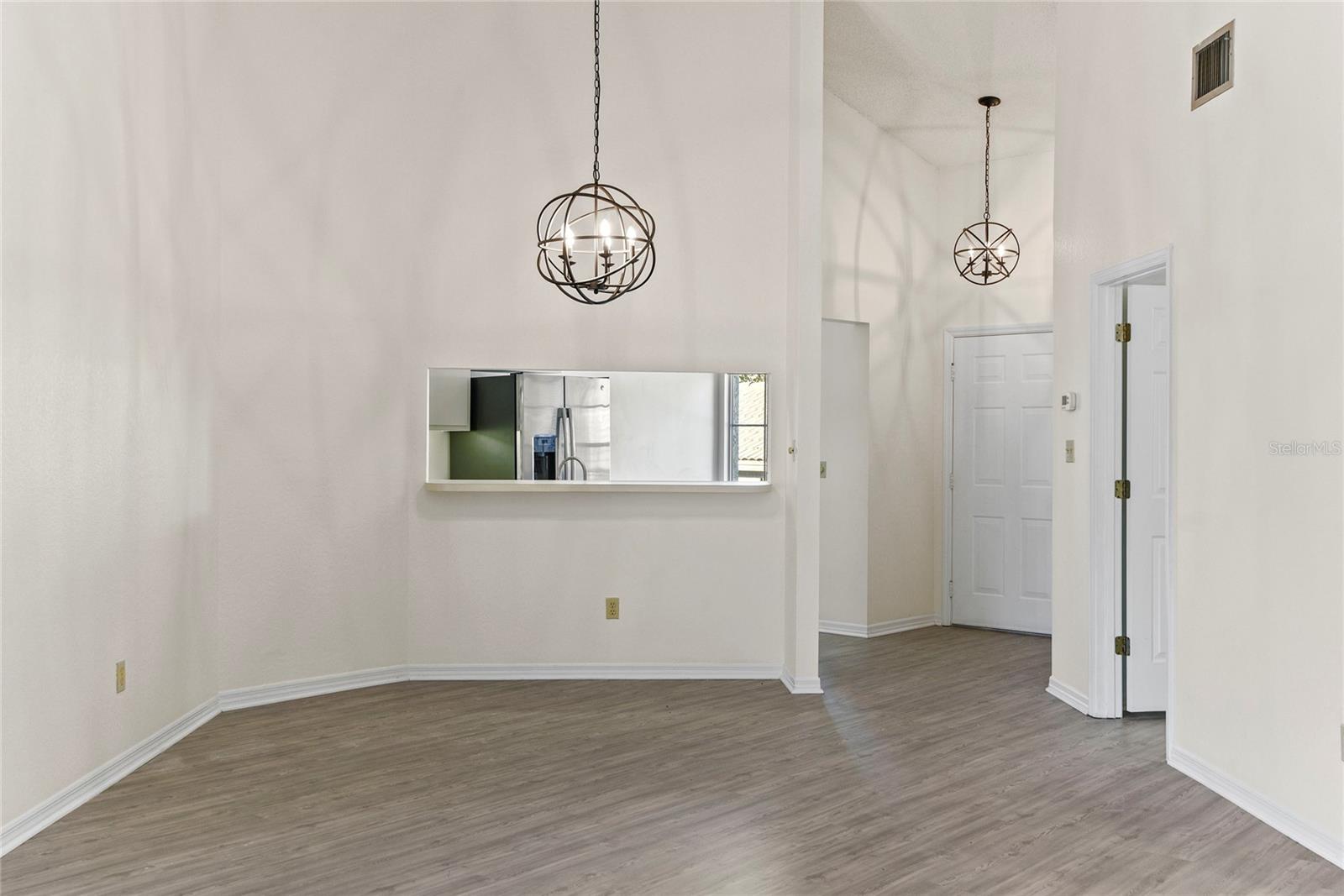 Image 14 of 40 For 3996 Radley Court 3996