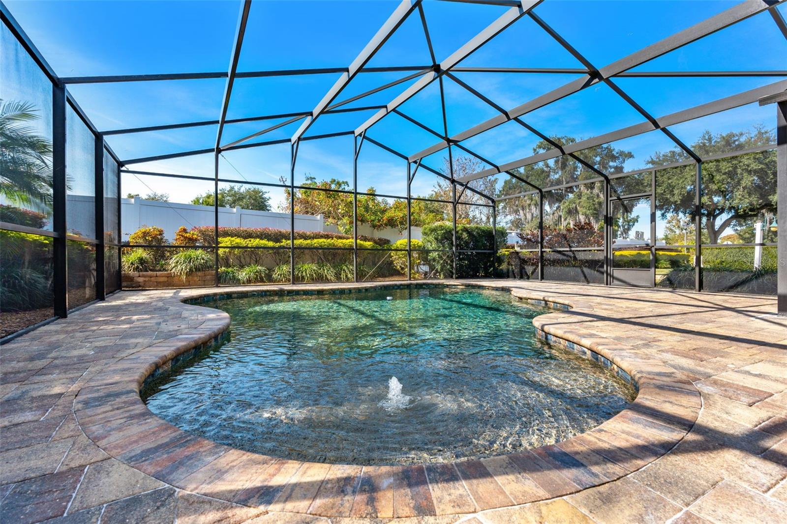 Image 36 of 55 For 1421 Sunnyside Drive