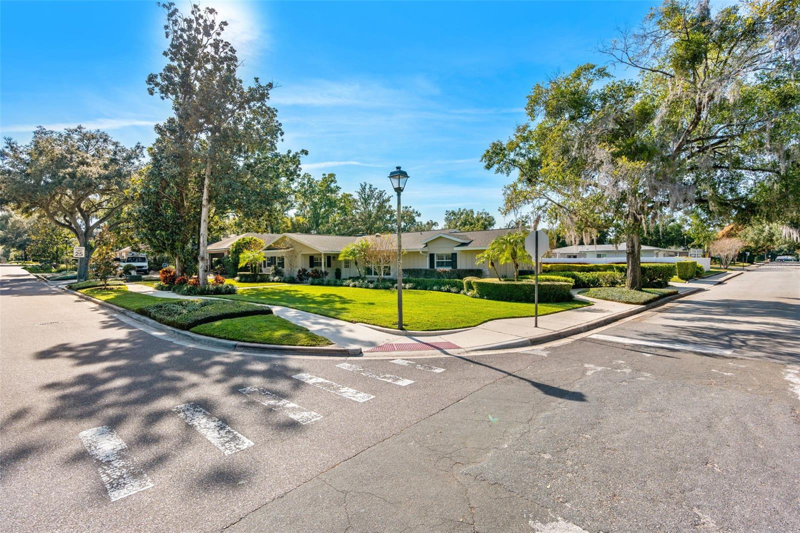 Image 6 of 55 For 1421 Sunnyside Drive