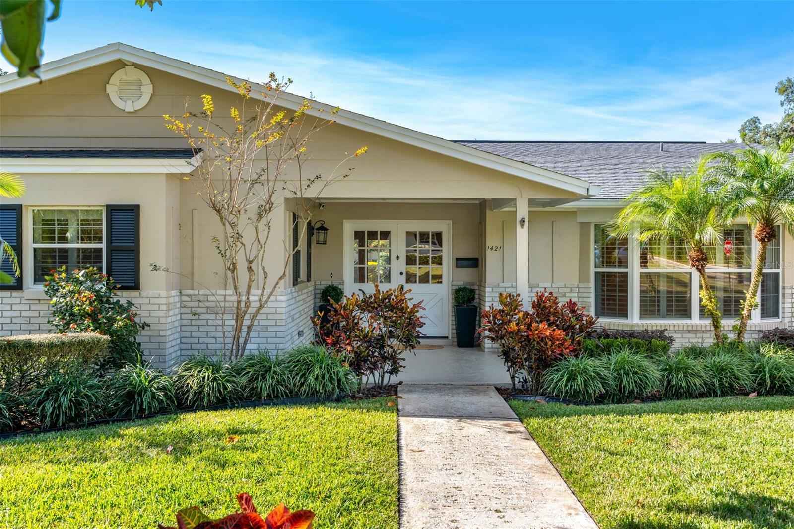 Image 7 of 55 For 1421 Sunnyside Drive