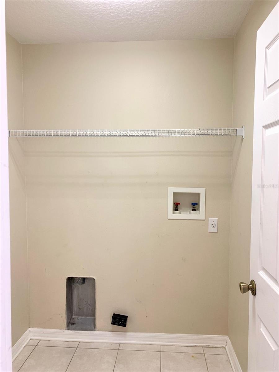 Image 17 of 18 For 2523 Abacus Court