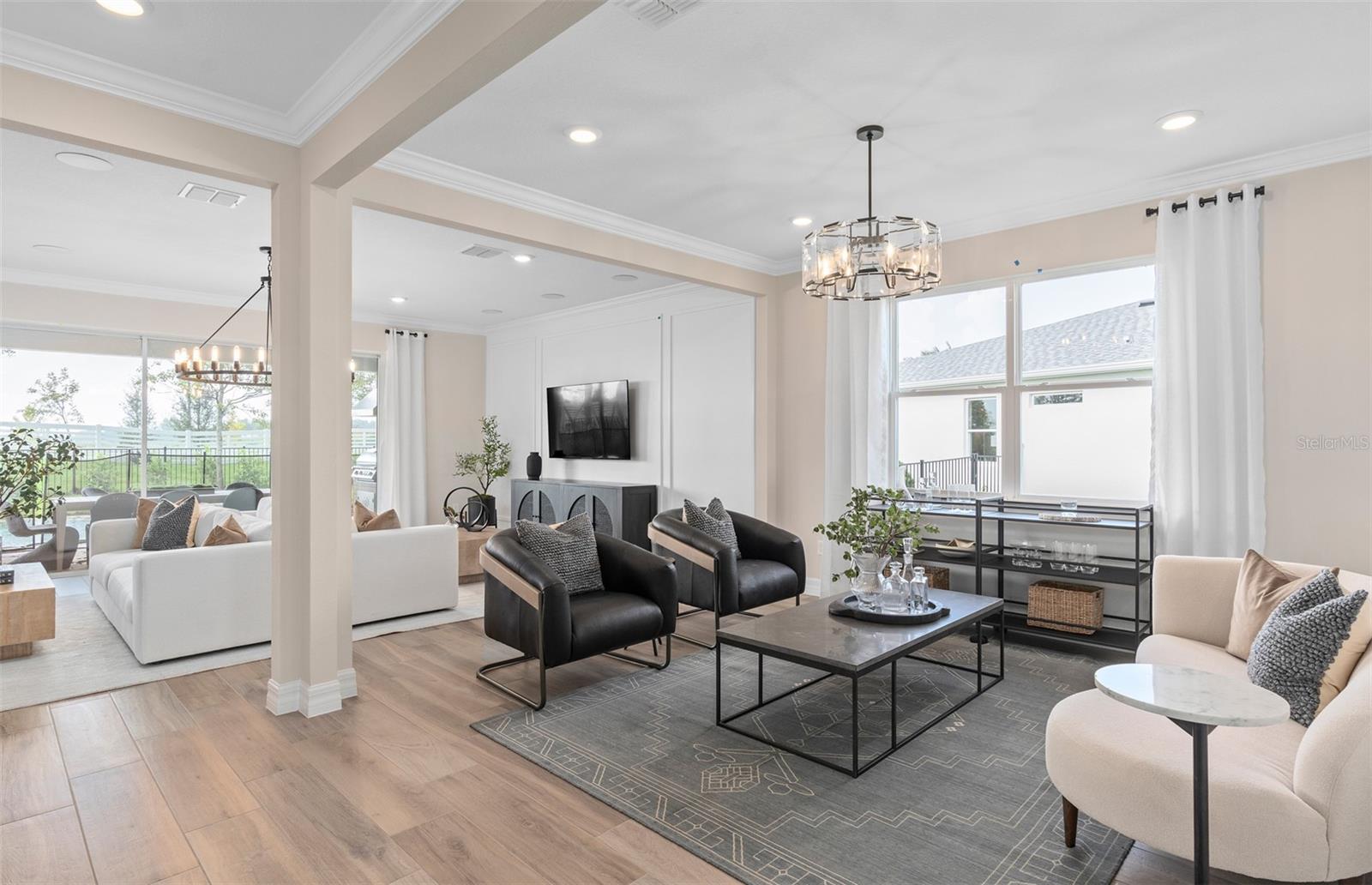 Image 9 of 42 For 16462 Lone Oak Circle