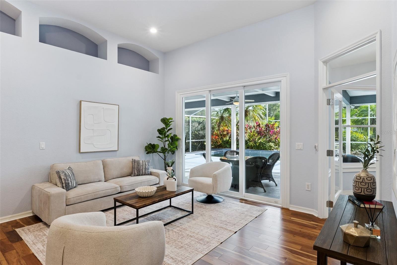 Image 10 of 63 For 2125 Kane Park Way