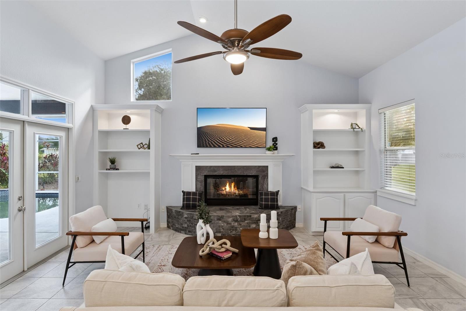 Image 16 of 63 For 2125 Kane Park Way