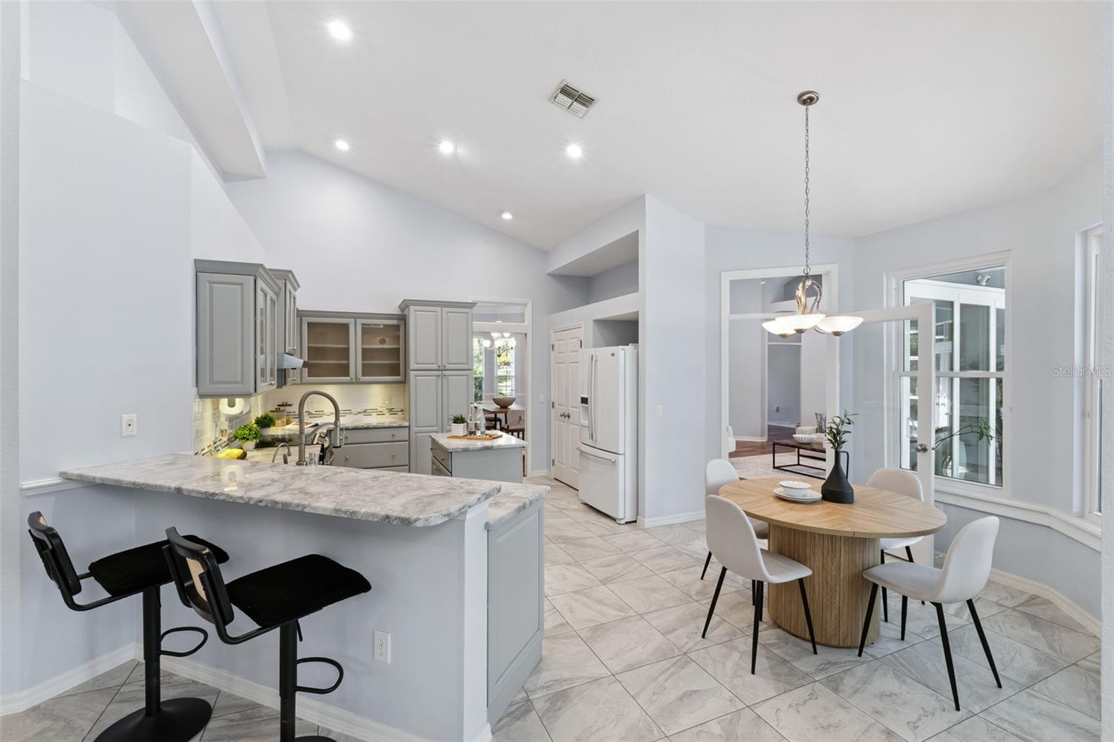 Image 17 of 63 For 2125 Kane Park Way