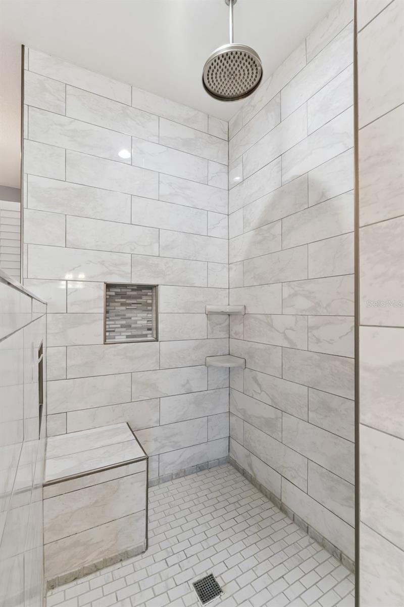 Image 25 of 63 For 2125 Kane Park Way