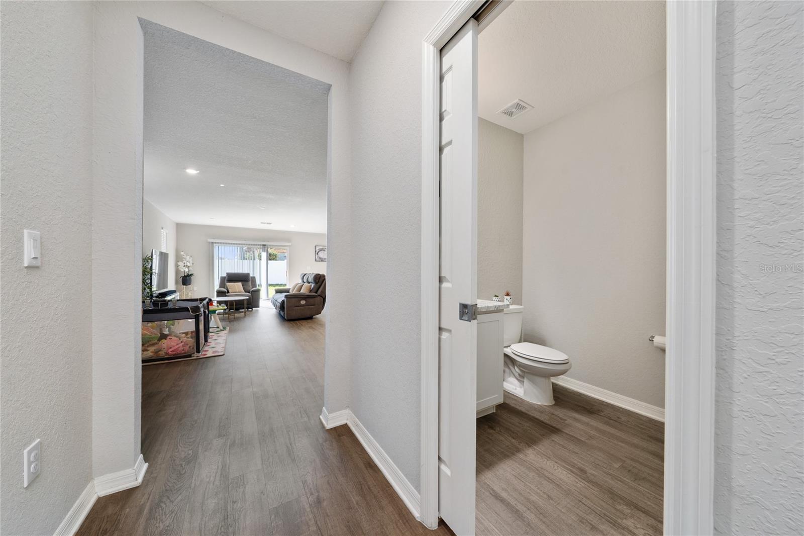 Image 11 of 34 For 419 Lily Lane