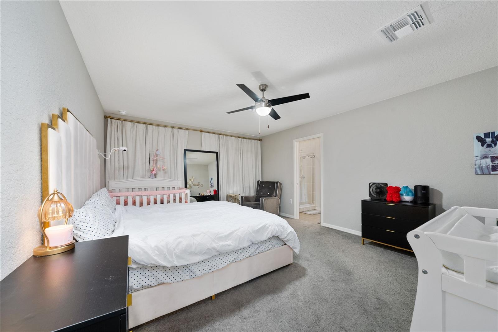 Image 18 of 34 For 419 Lily Lane