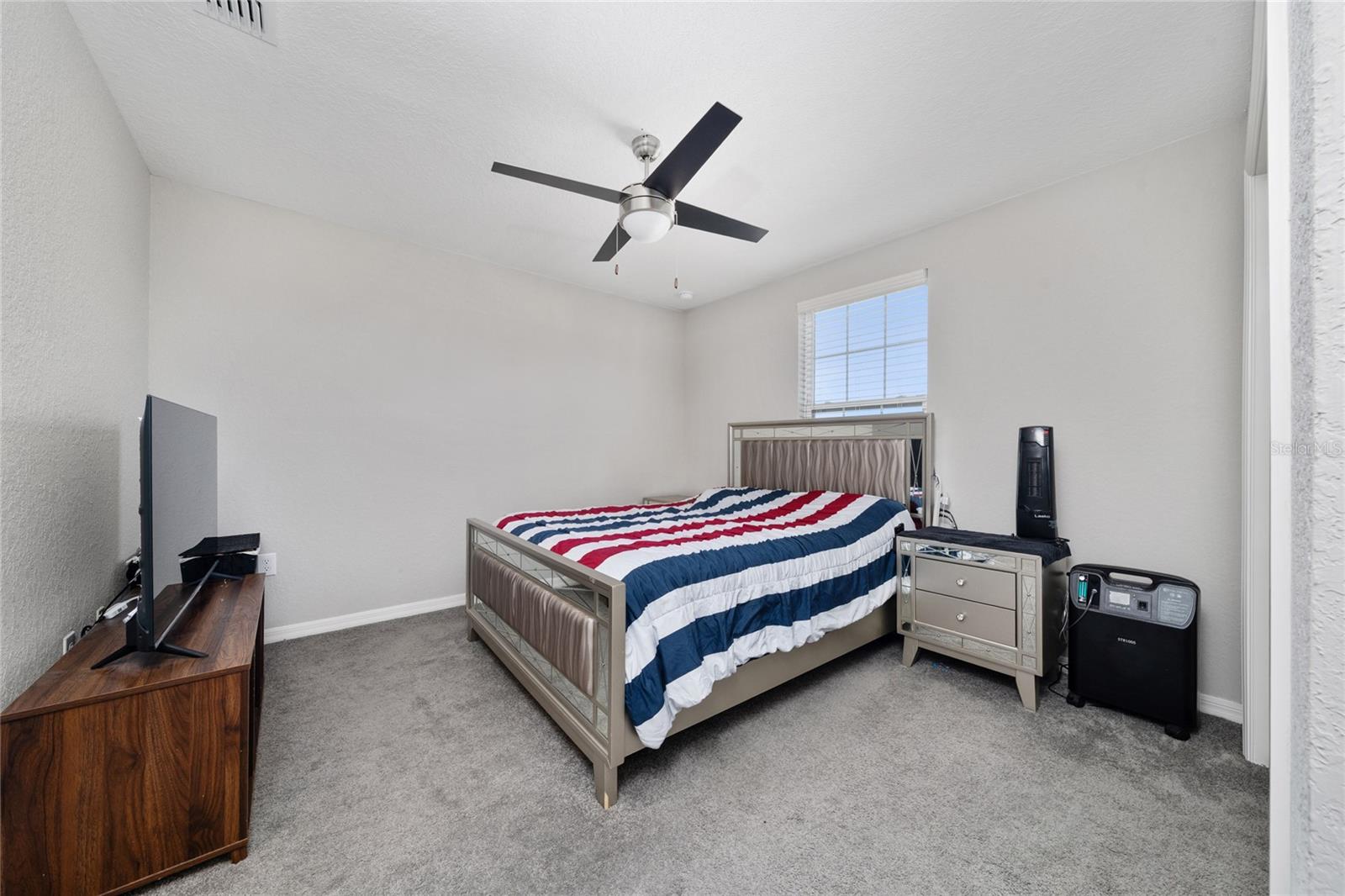 Image 22 of 34 For 419 Lily Lane