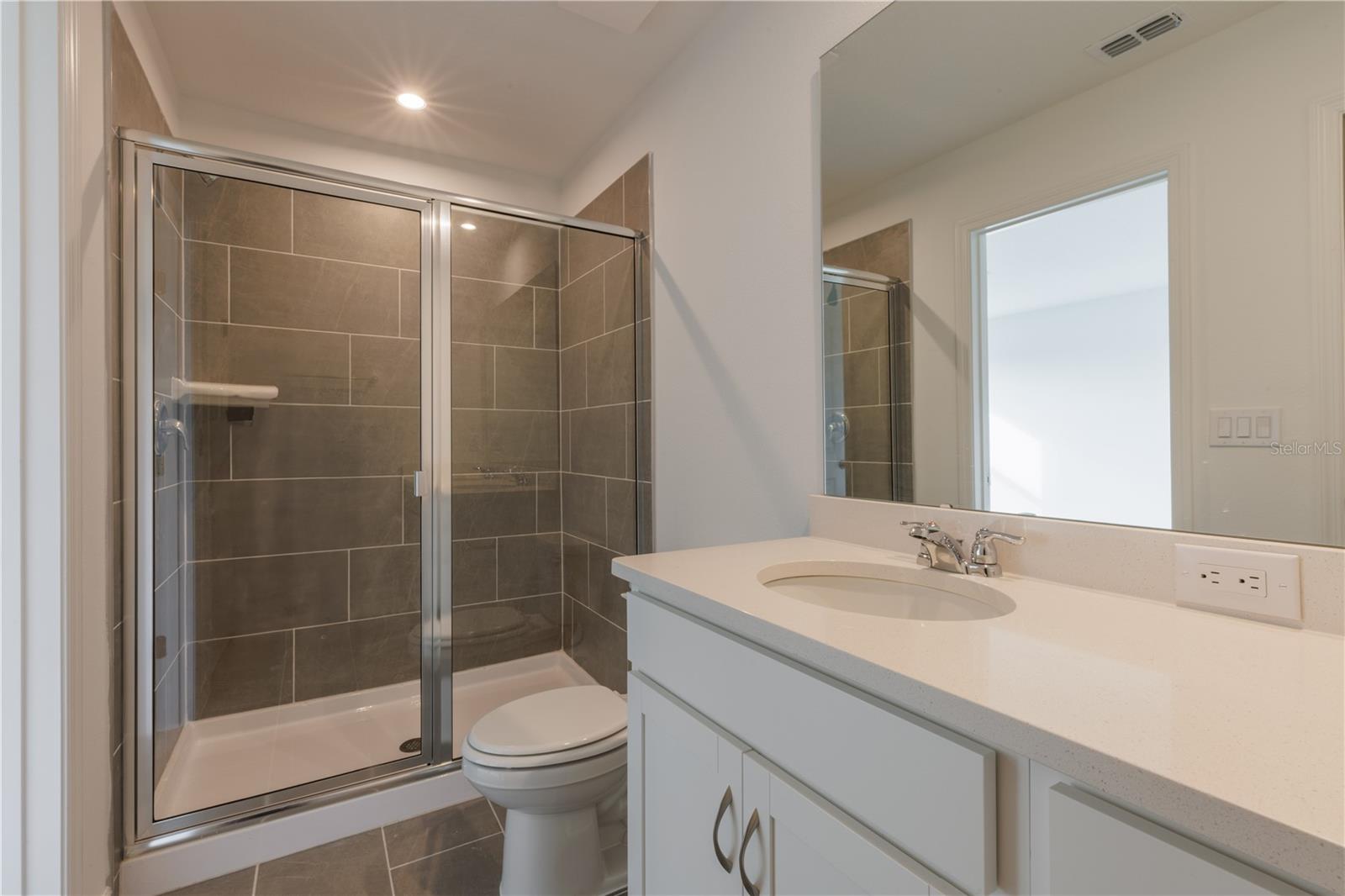 Image 15 of 31 For 3328 Thicket Street