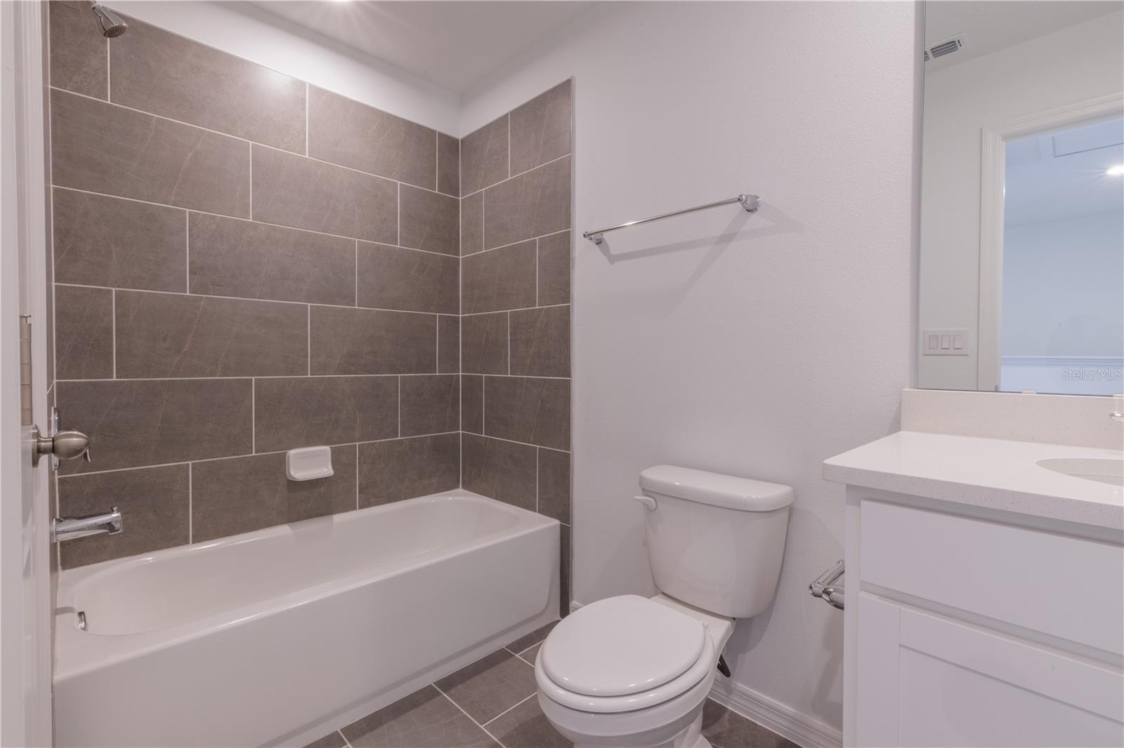 Image 23 of 31 For 3328 Thicket Street