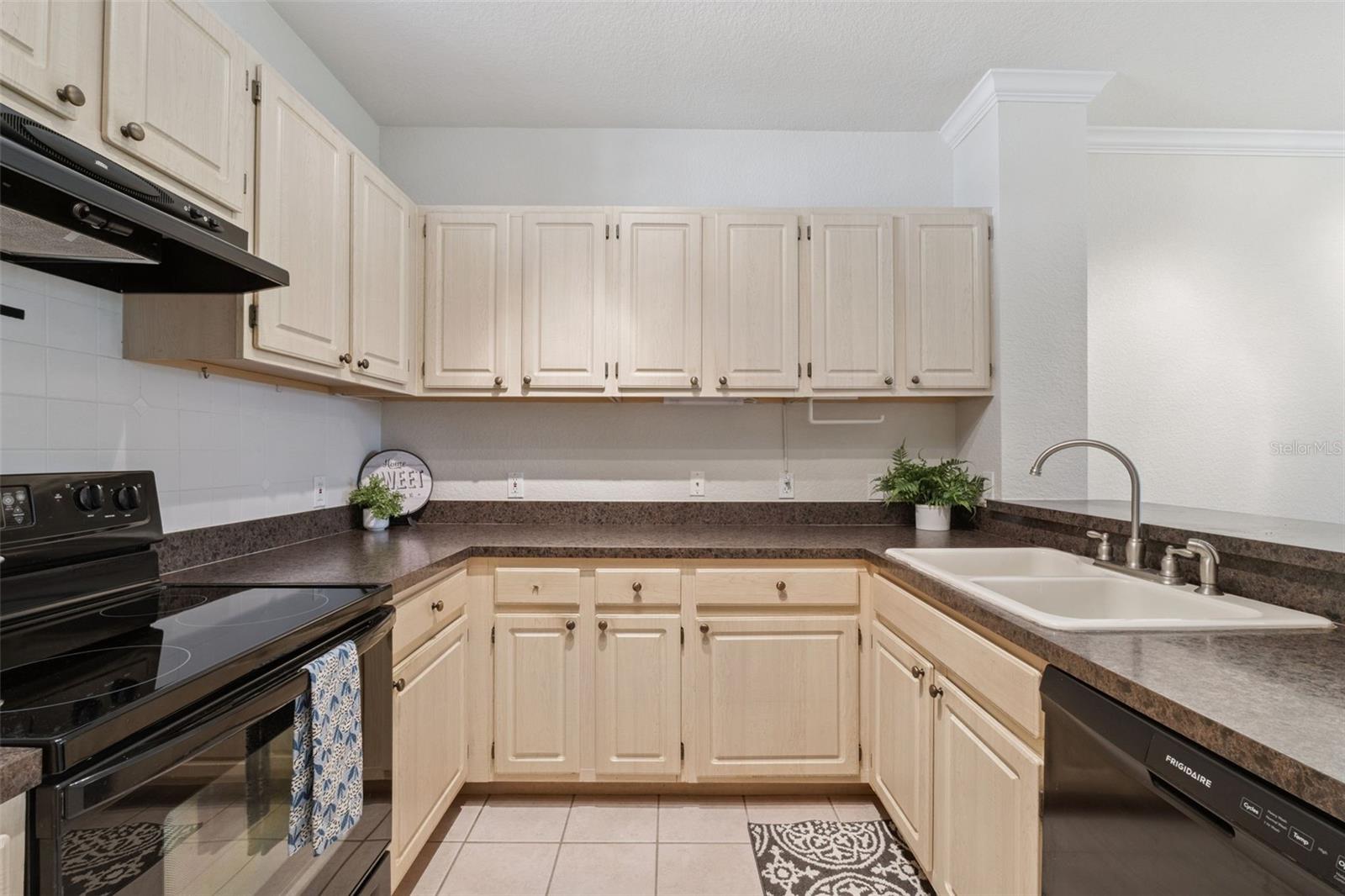 Image 18 of 45 For 1514 Legacy Club Drive 1514