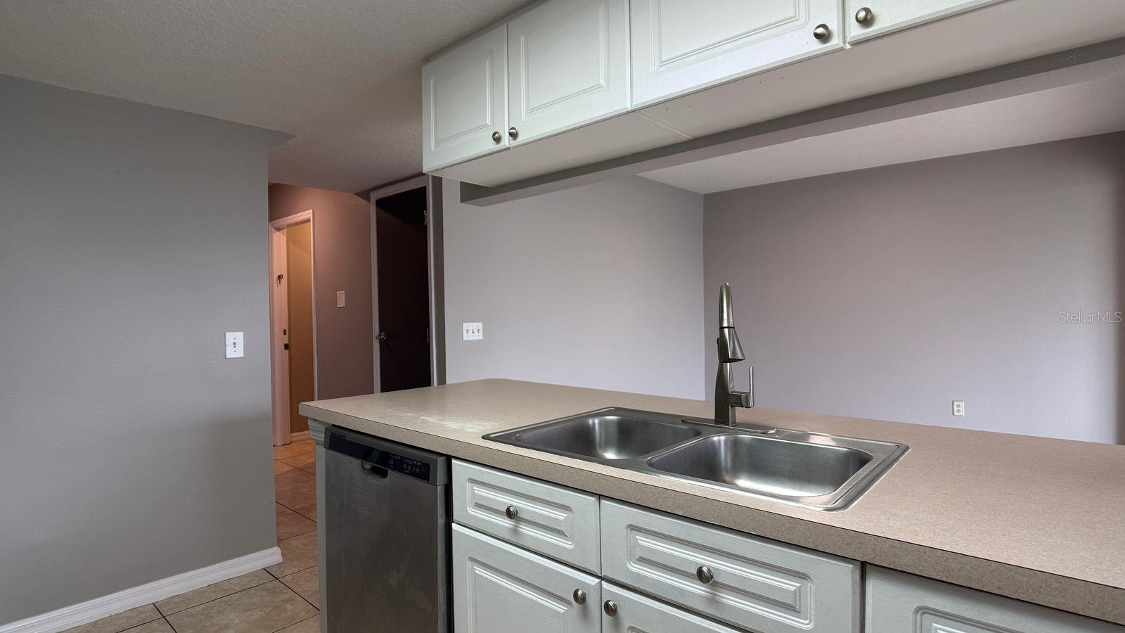 Image 11 of 28 For 211 Caribbean Drive