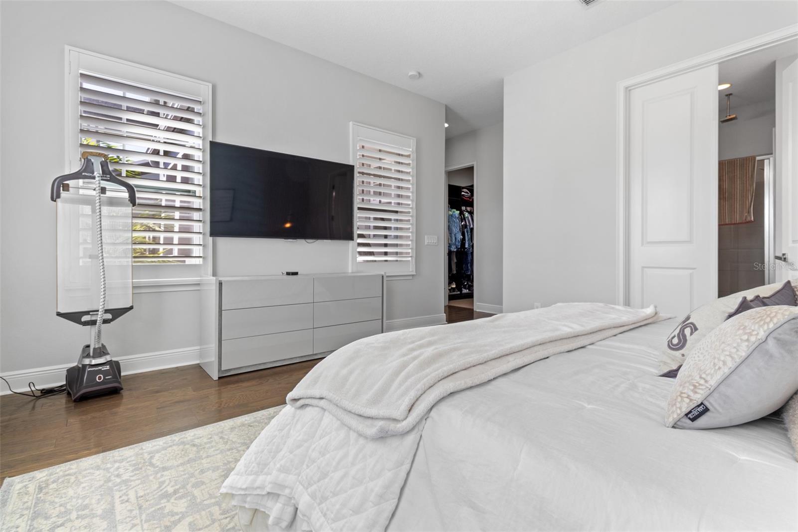 Image 14 of 58 For 13612 Lessing Avenue