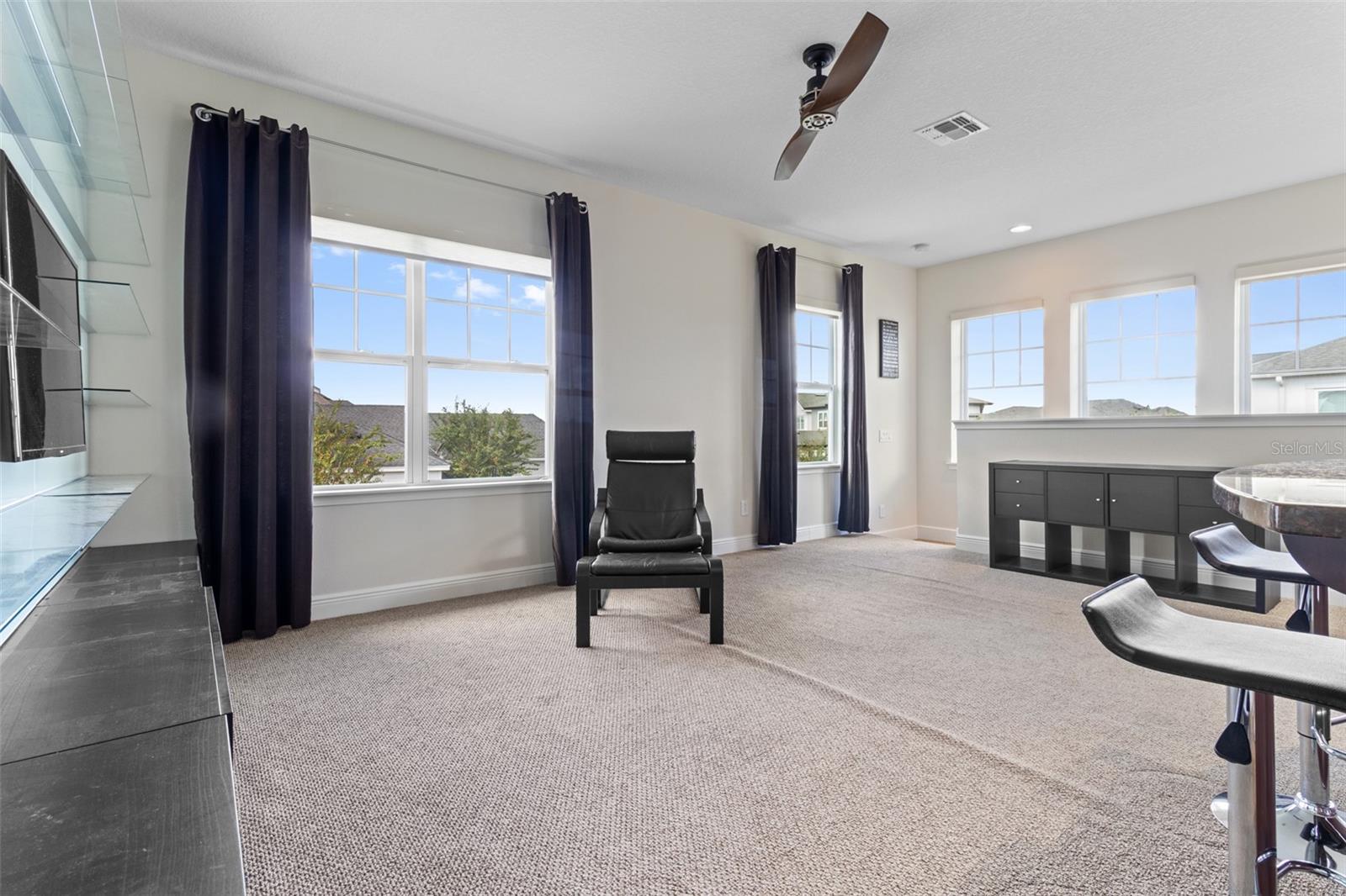 Image 44 of 58 For 13612 Lessing Avenue