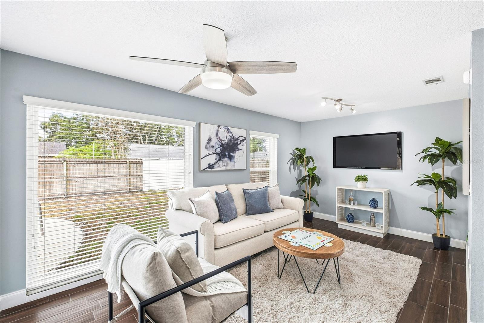 Image 14 of 30 For 5037 Nadine Street