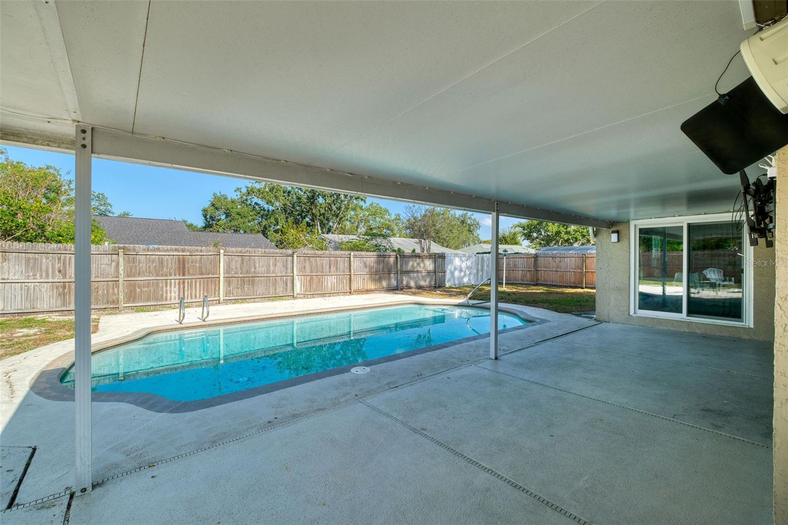 Image 18 of 30 For 5037 Nadine Street