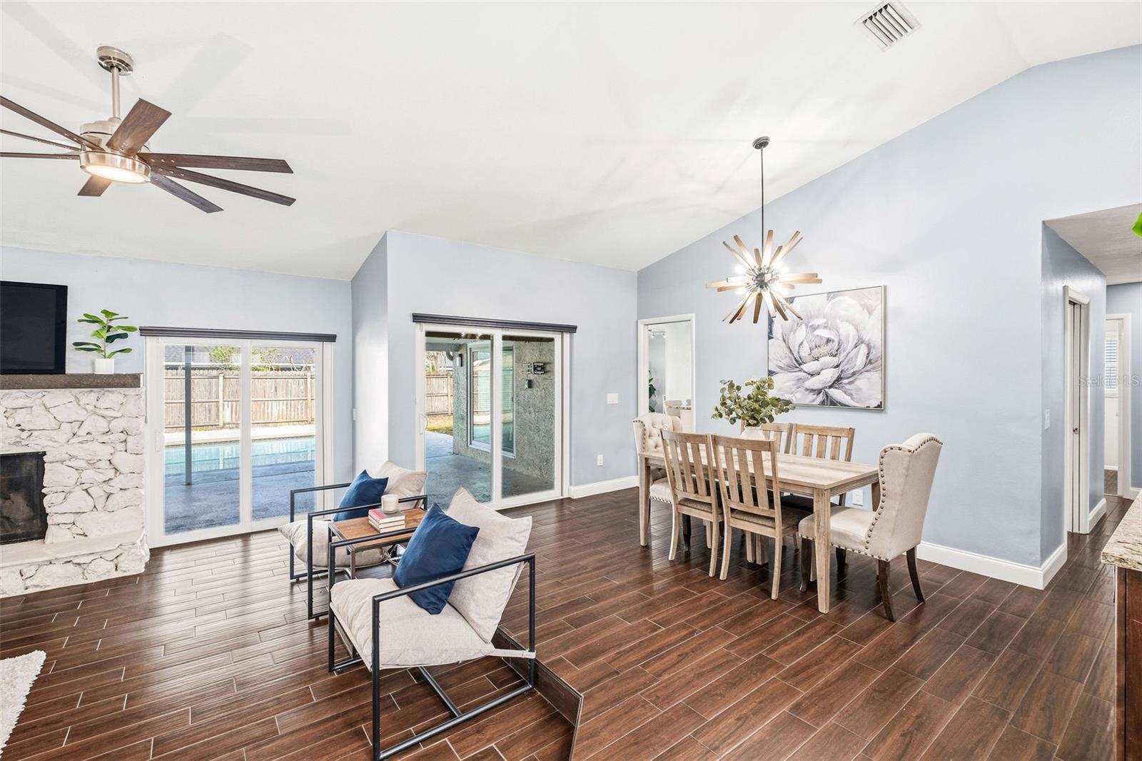 Image 4 of 30 For 5037 Nadine Street