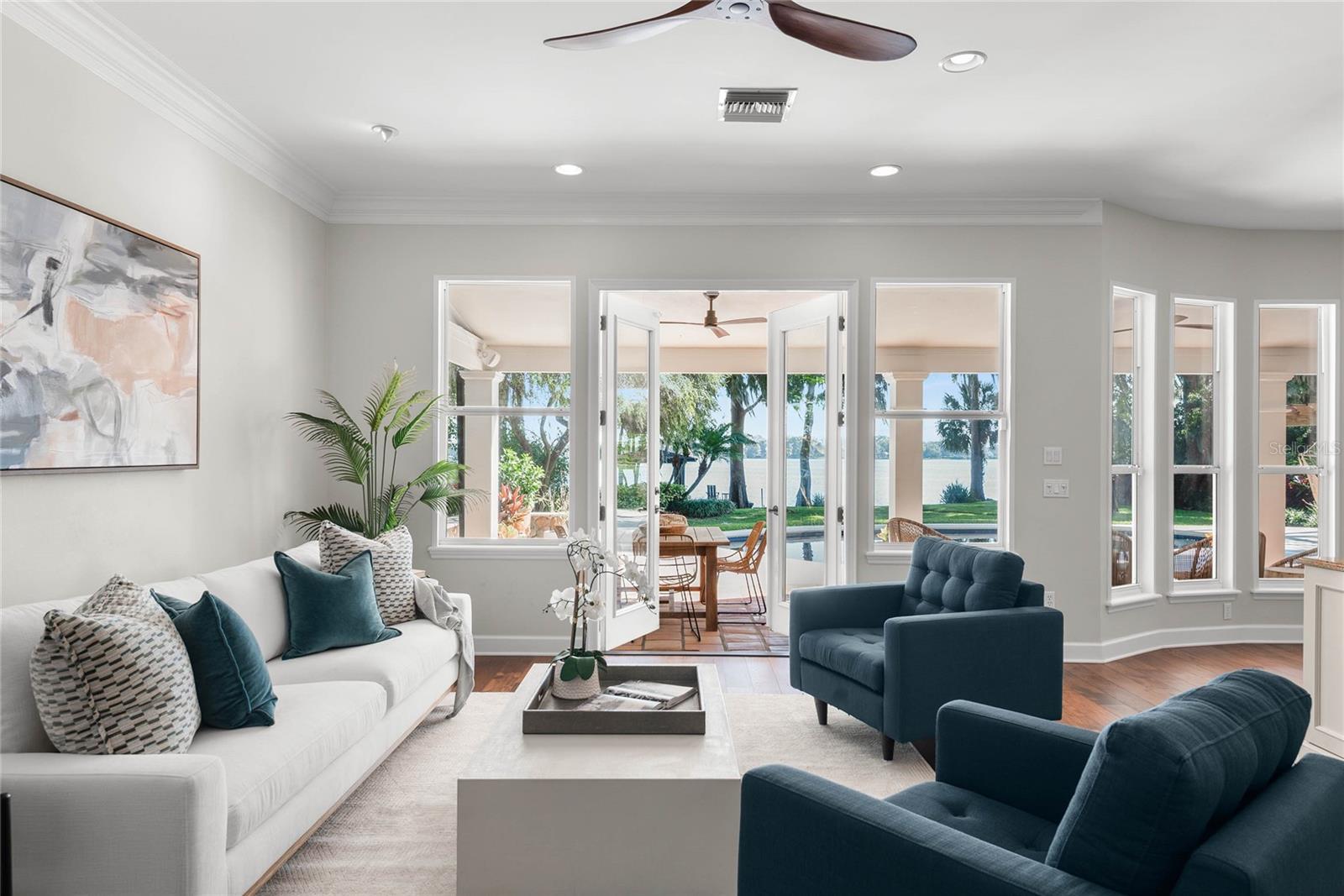 Image 15 of 78 For 1860 Summerland Avenue