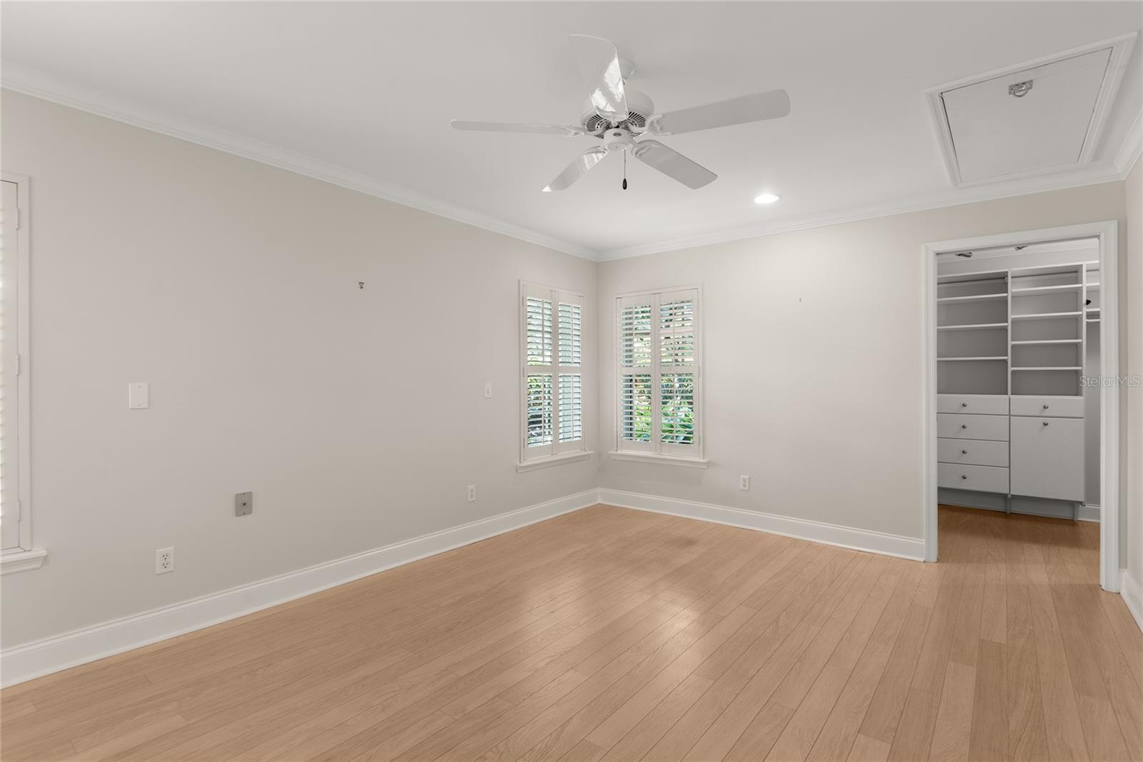 Image 50 of 78 For 1860 Summerland Avenue