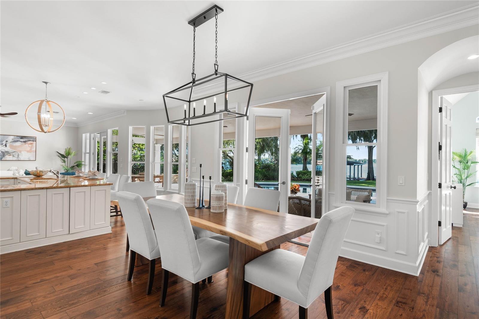 Image 6 of 78 For 1860 Summerland Avenue