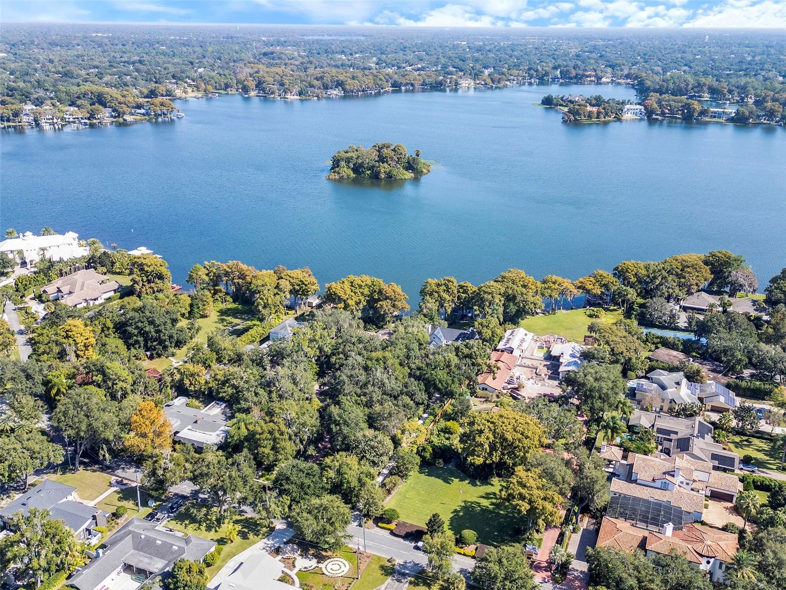 Image 65 of 78 For 1860 Summerland Avenue