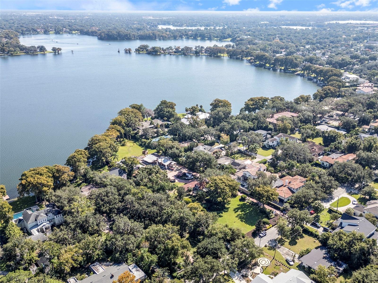 Image 67 of 78 For 1860 Summerland Avenue