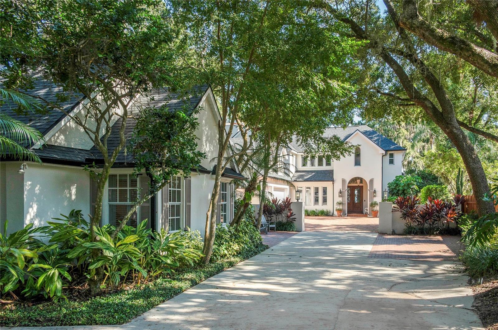 Image 68 of 78 For 1860 Summerland Avenue