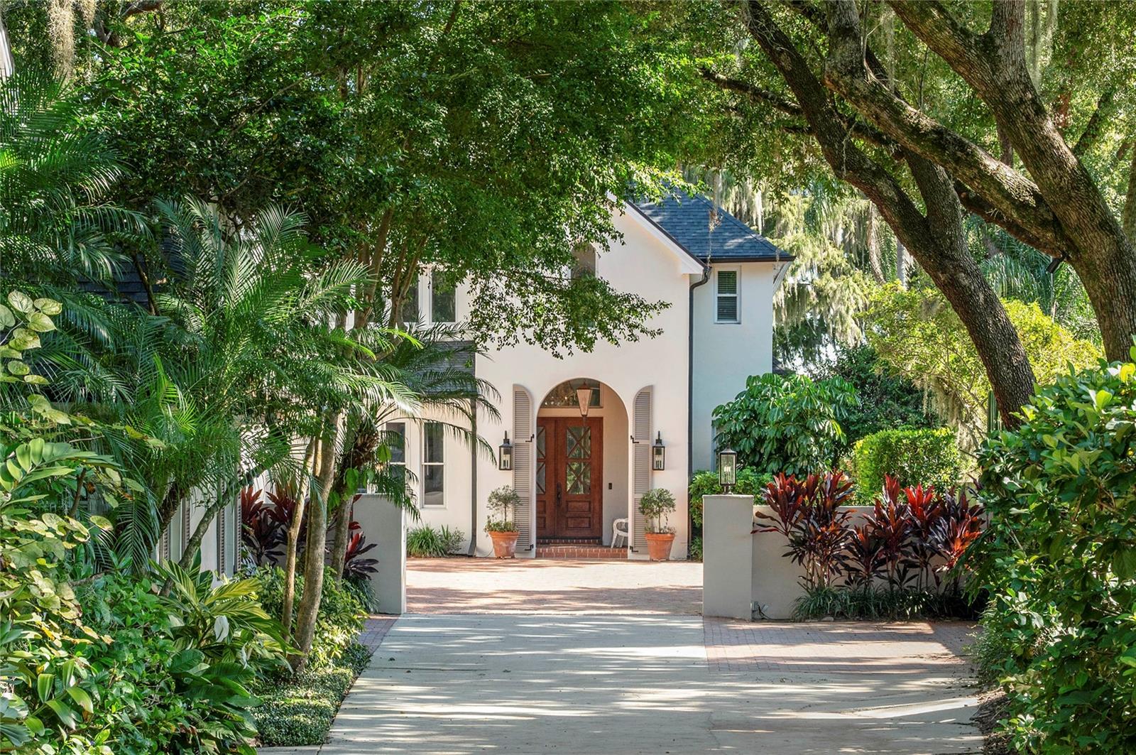 Image 69 of 78 For 1860 Summerland Avenue