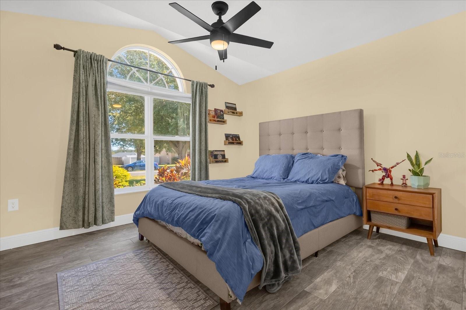 Image 13 of 30 For 1821 Western Hills Lane