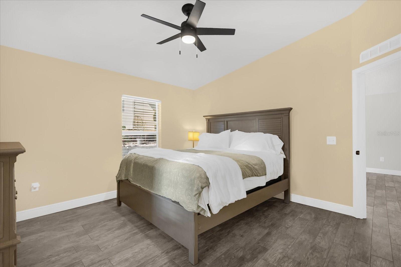 Image 18 of 30 For 1821 Western Hills Lane