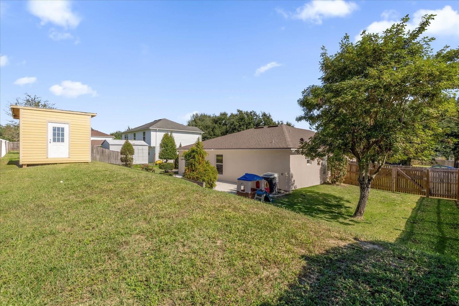 Image 23 of 30 For 1821 Western Hills Lane