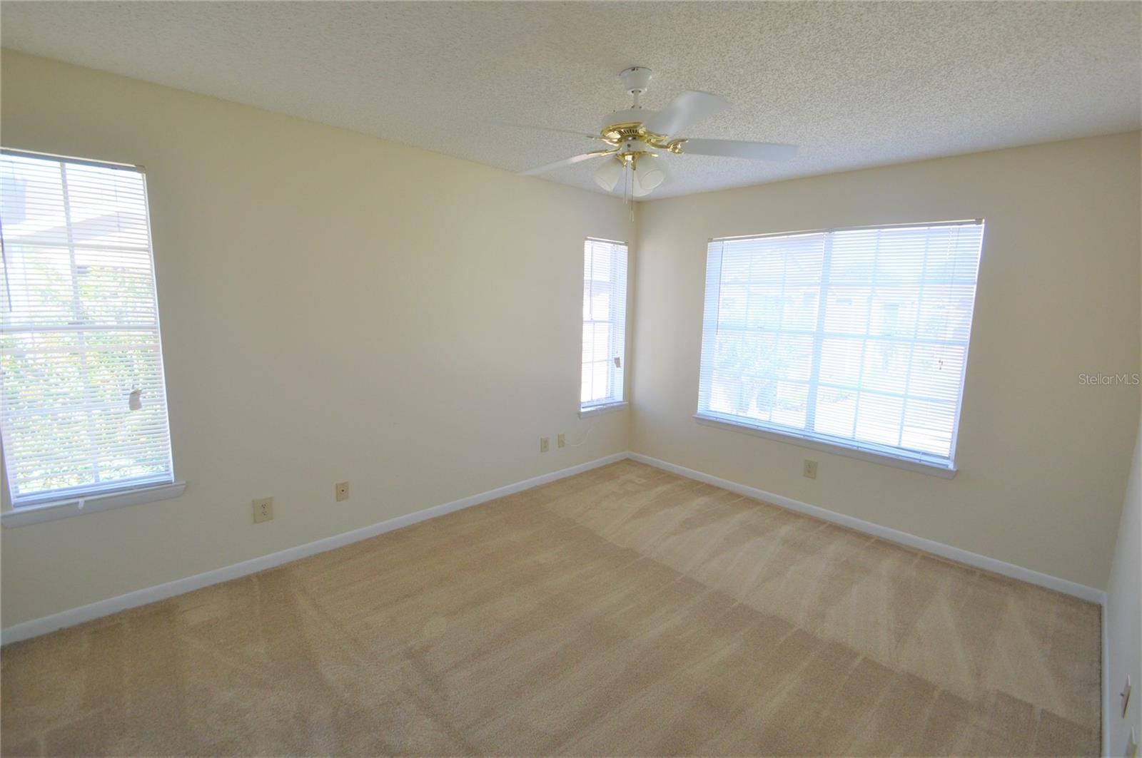 Image 6 of 8 For 5533 Chrishire Way F-202