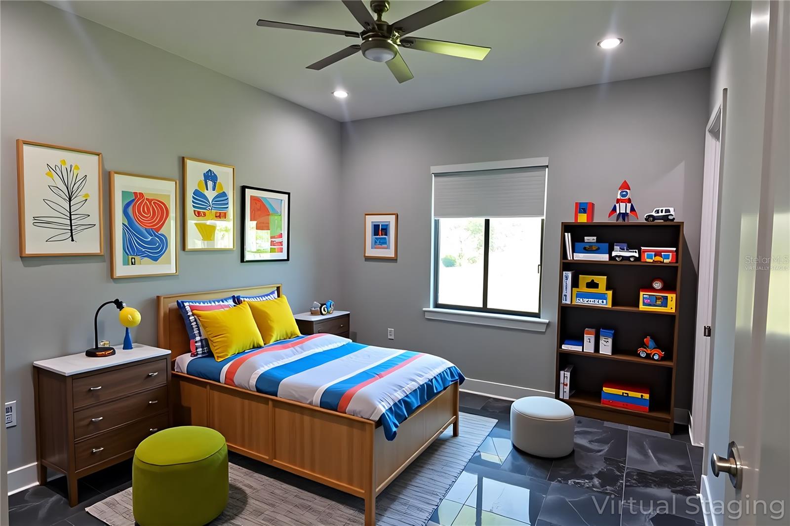 Image 13 of 32 For 927 12th Avenue Ne