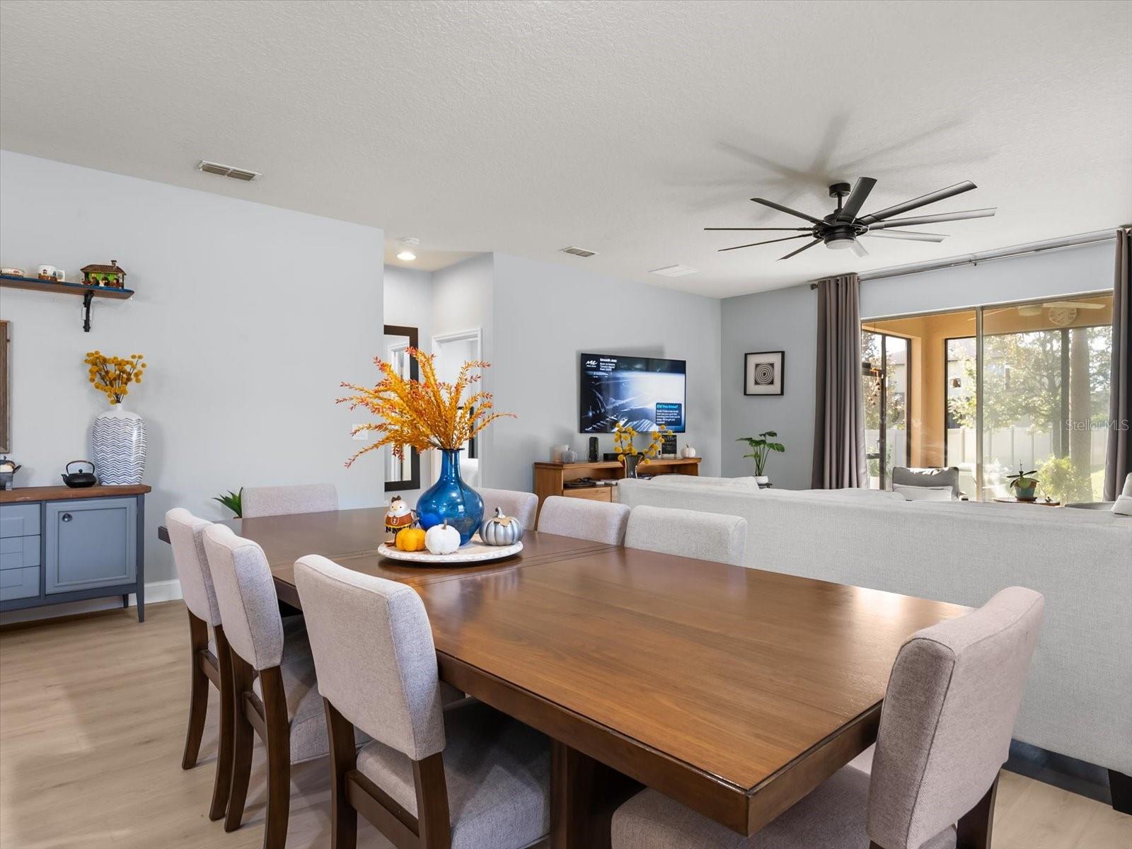 Image 13 of 40 For 30021 Donnington Loop