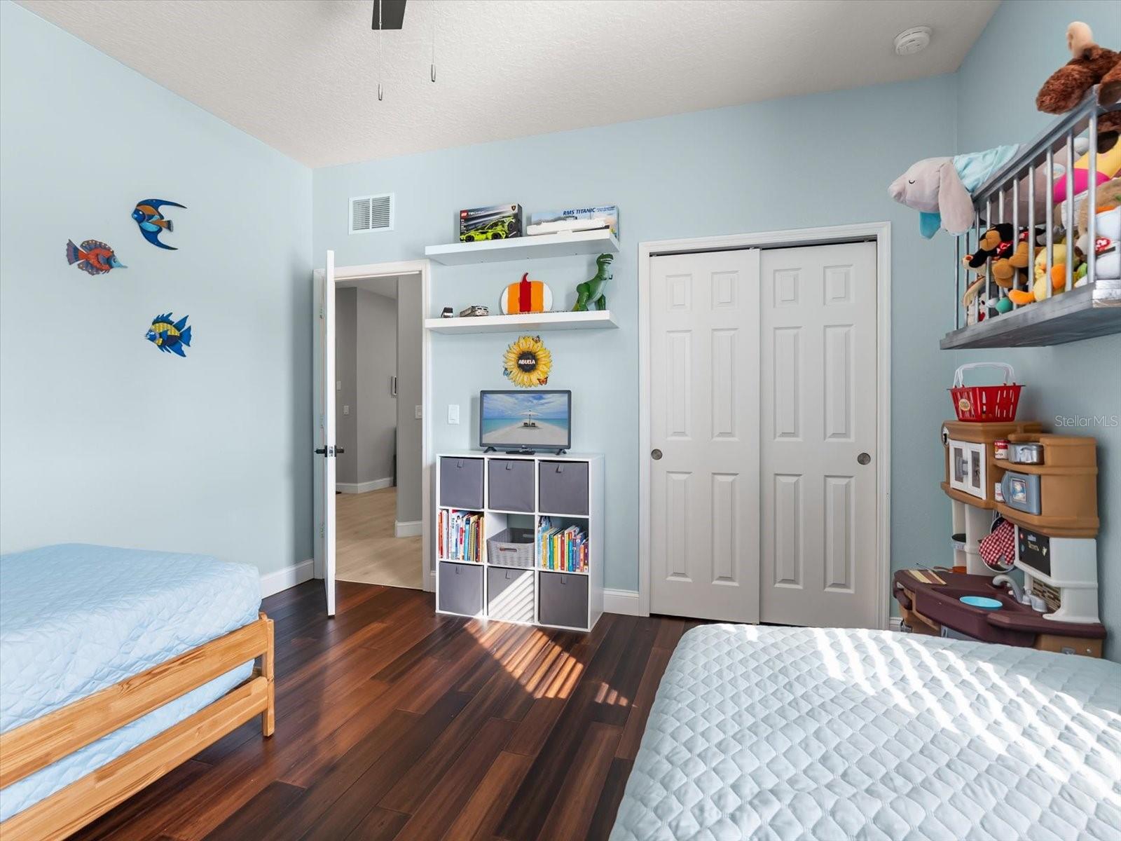 Image 24 of 40 For 30021 Donnington Loop