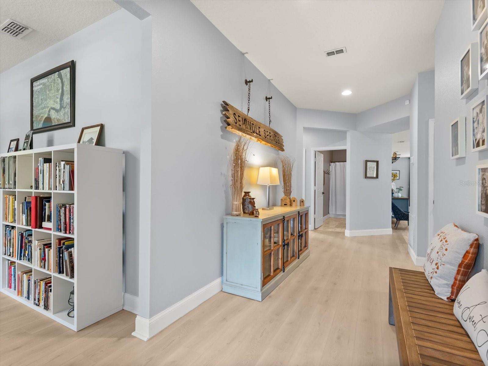 Image 4 of 40 For 30021 Donnington Loop