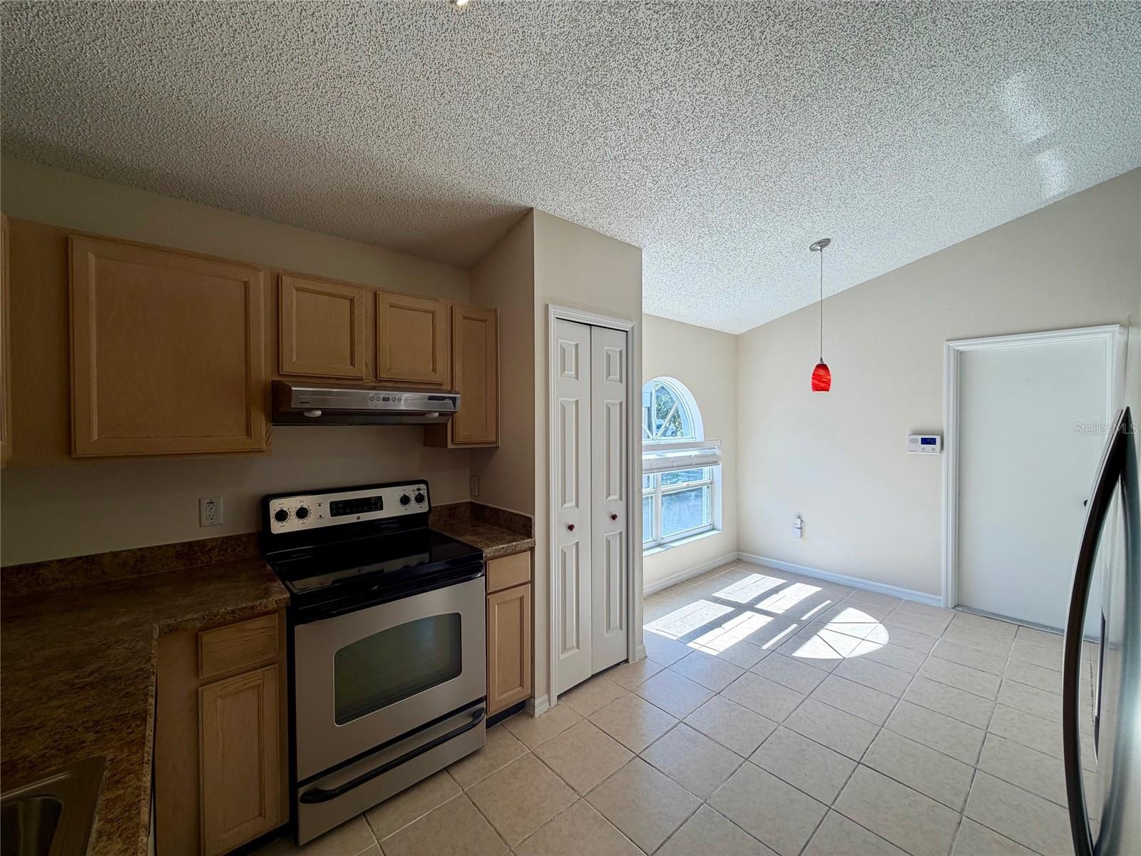 Image 10 of 28 For 809 Brightview Drive