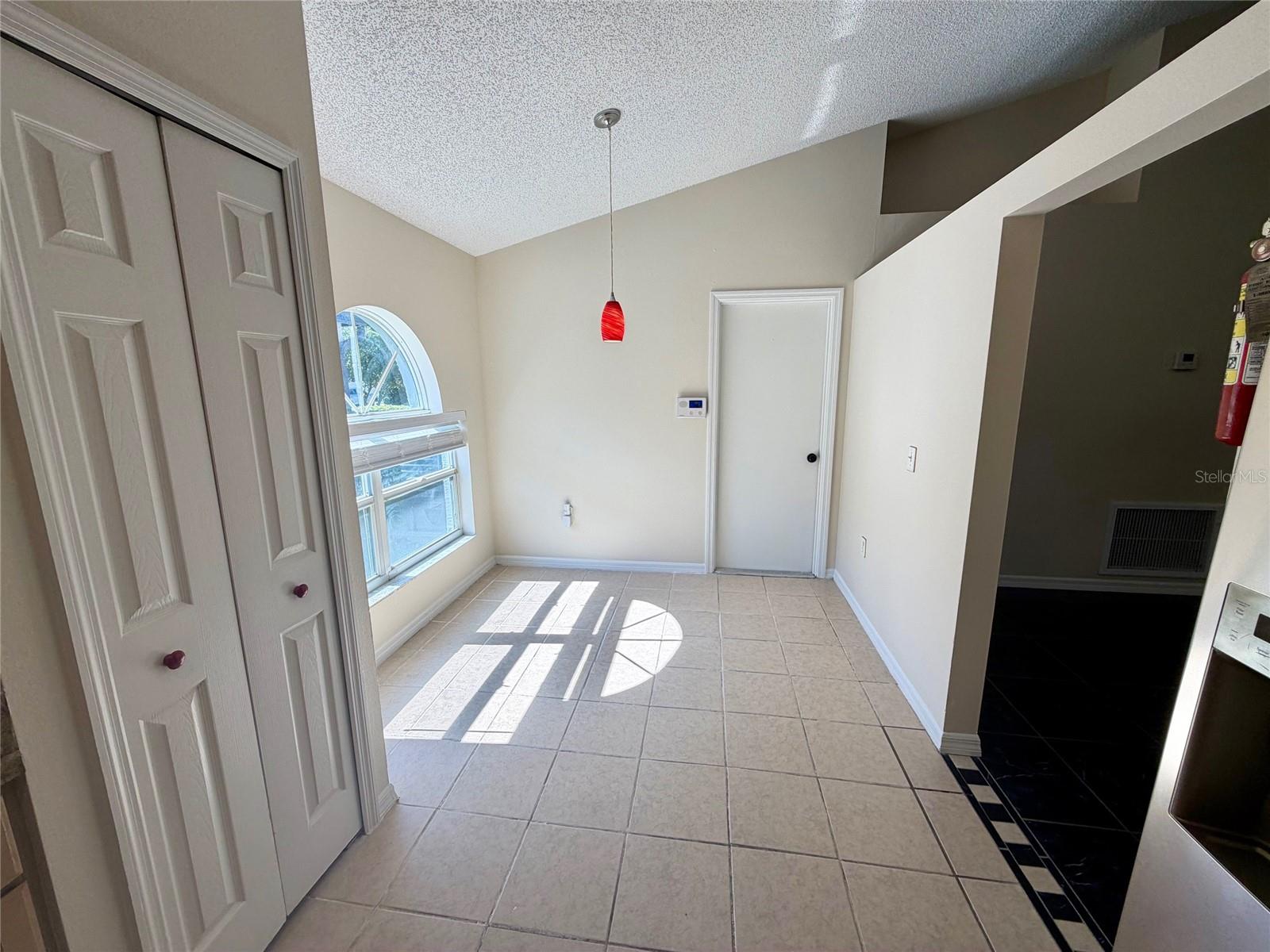 Image 11 of 28 For 809 Brightview Drive