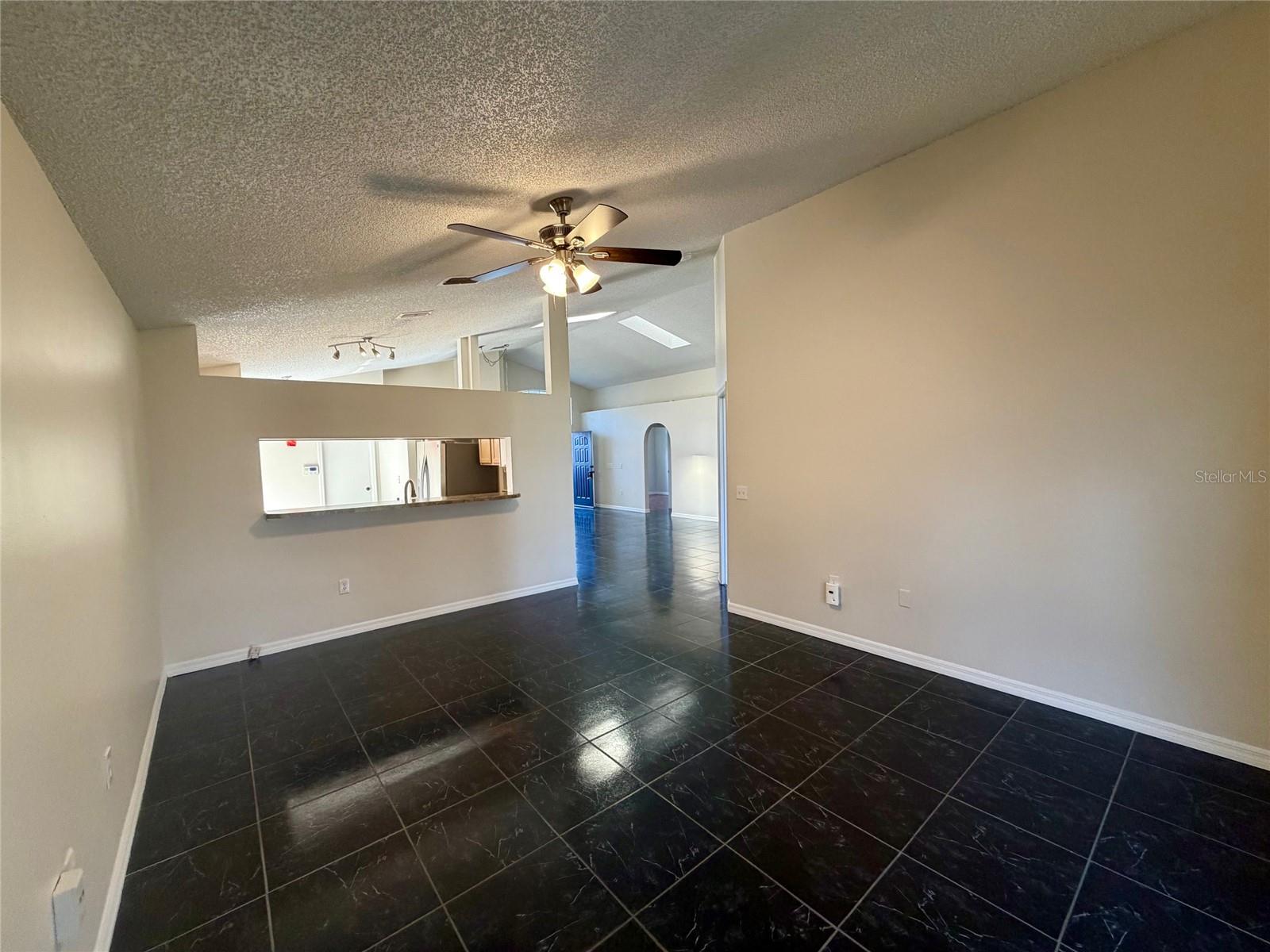 Image 14 of 28 For 809 Brightview Drive