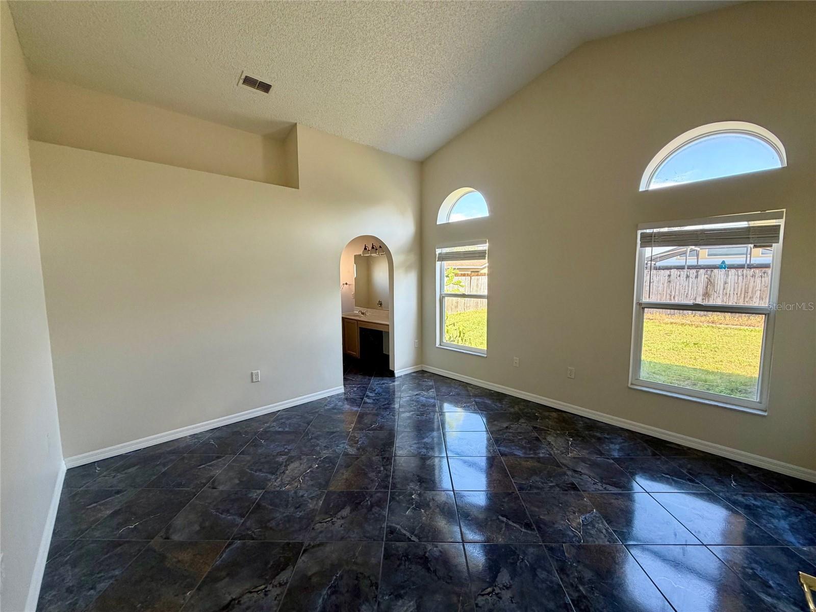 Image 15 of 28 For 809 Brightview Drive