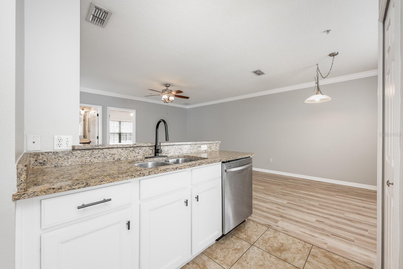 Image 10 of 27 For 124 Mcleods Way