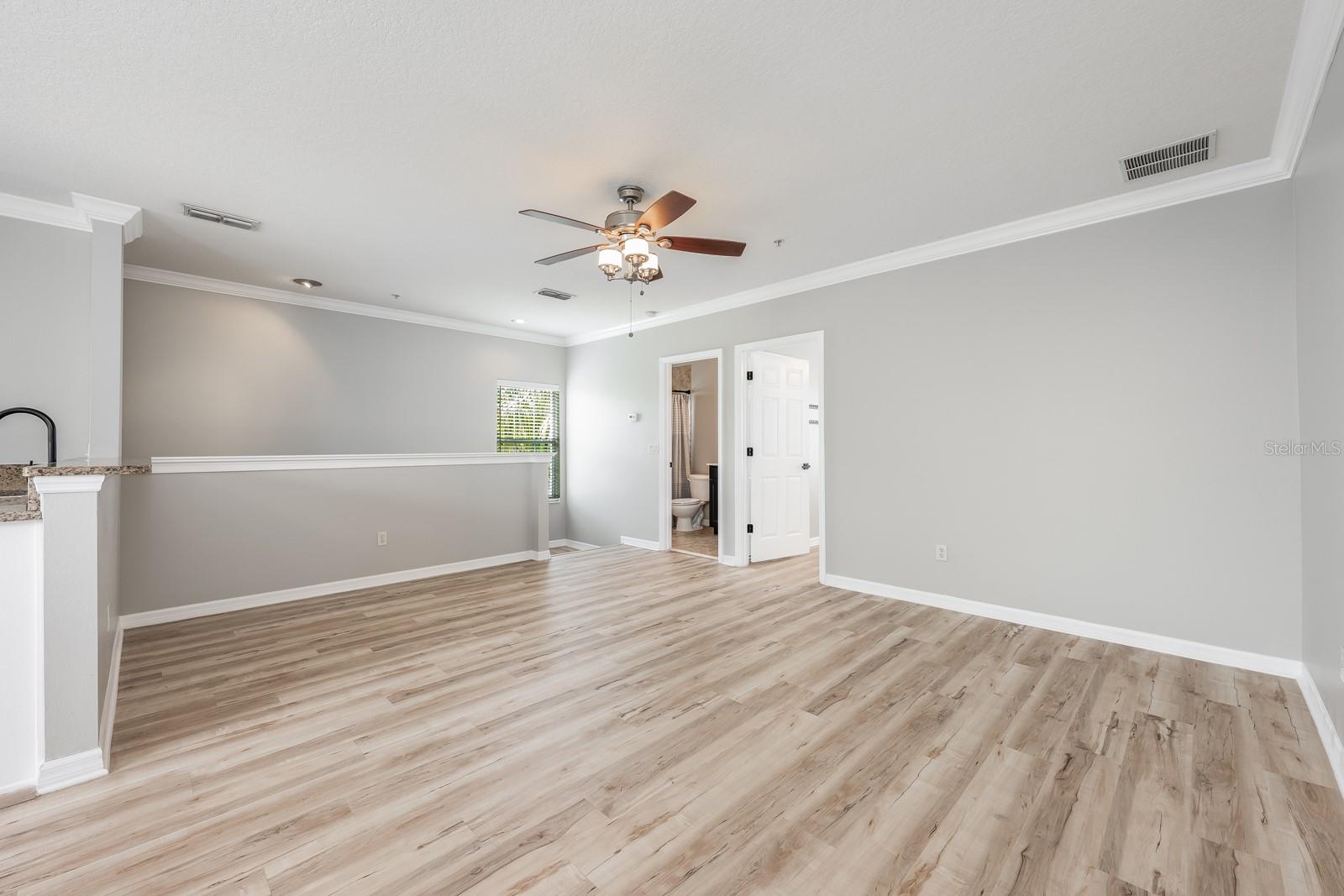 Image 3 of 27 For 124 Mcleods Way