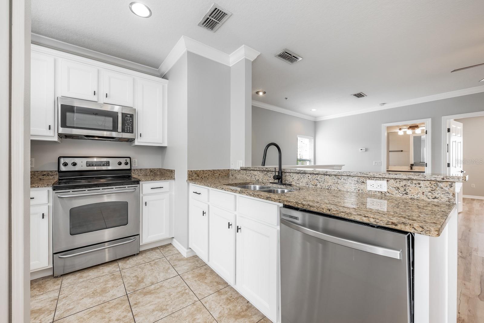 Image 9 of 27 For 124 Mcleods Way