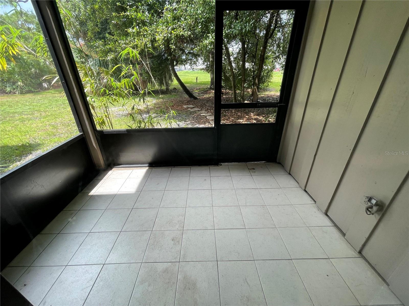 Image 10 of 11 For 5053 Eaglesmere Drive