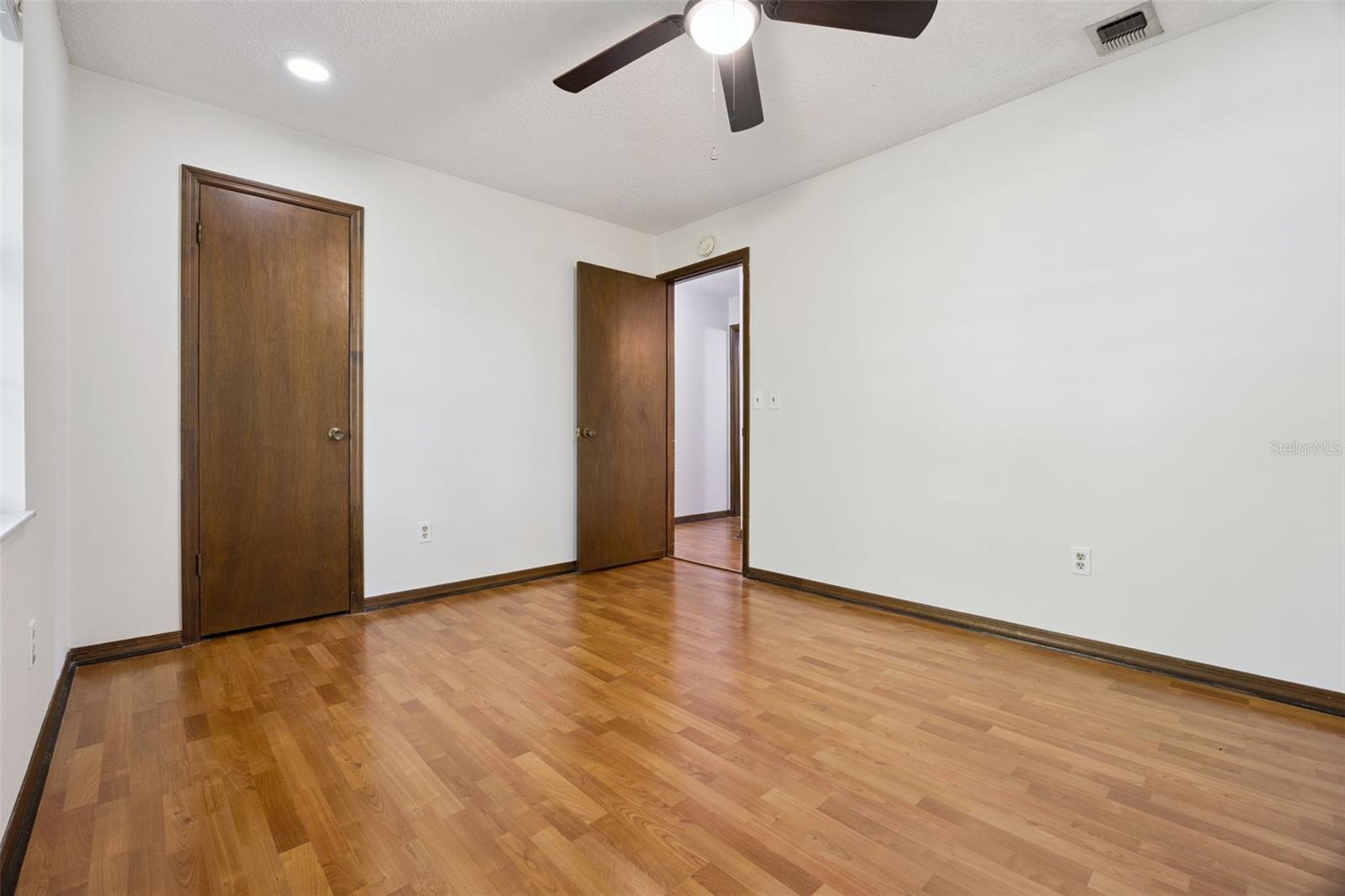 Image 32 of 64 For 100 Wyndham Court